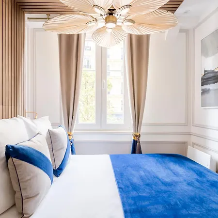 Merveil - Luxury - Notre Dame - Monge Париж