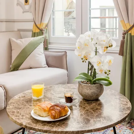 Merveil - Luxury - Notre Dame - Monge Париж