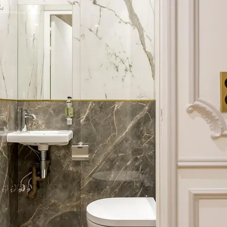 Merveil - Luxury - Notre Dame - Monge Париж